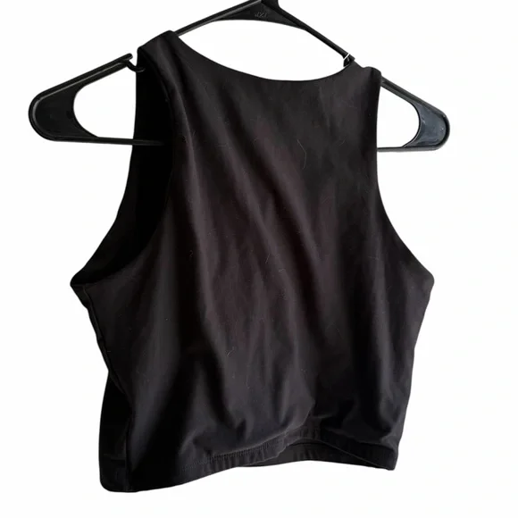EFAN  Sleek Black Crop Top Size M - Picture 5 of 5